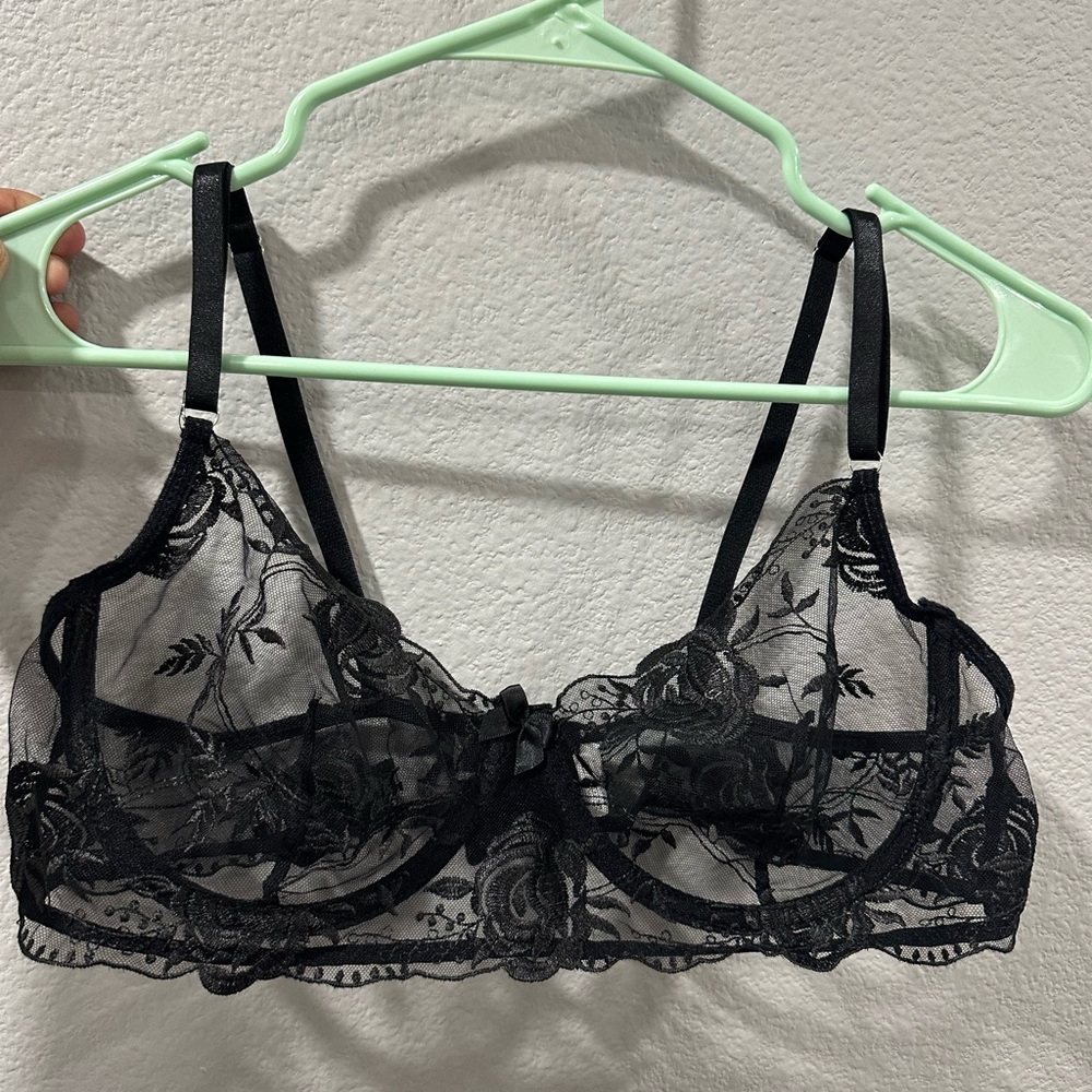 Elegant Black Lace Bralette